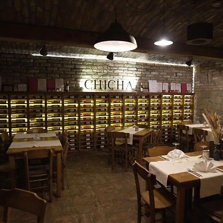 Garni Hotel Chicha - Winery Skrbic Belgrad Exteriör bild