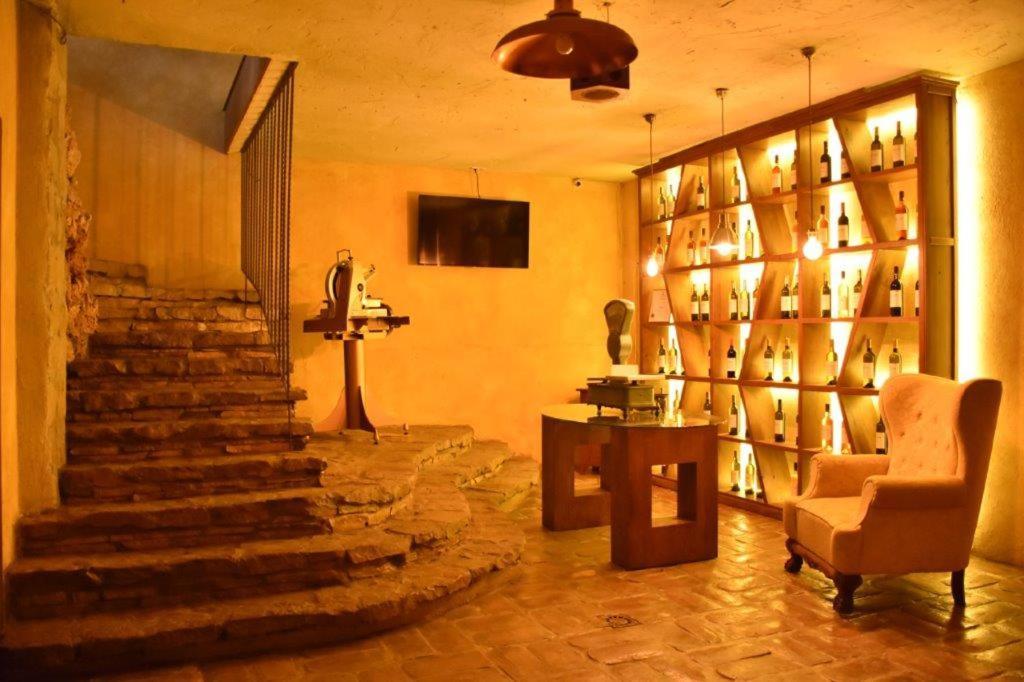 Garni Hotel Chicha - Winery Skrbic Belgrad Exteriör bild
