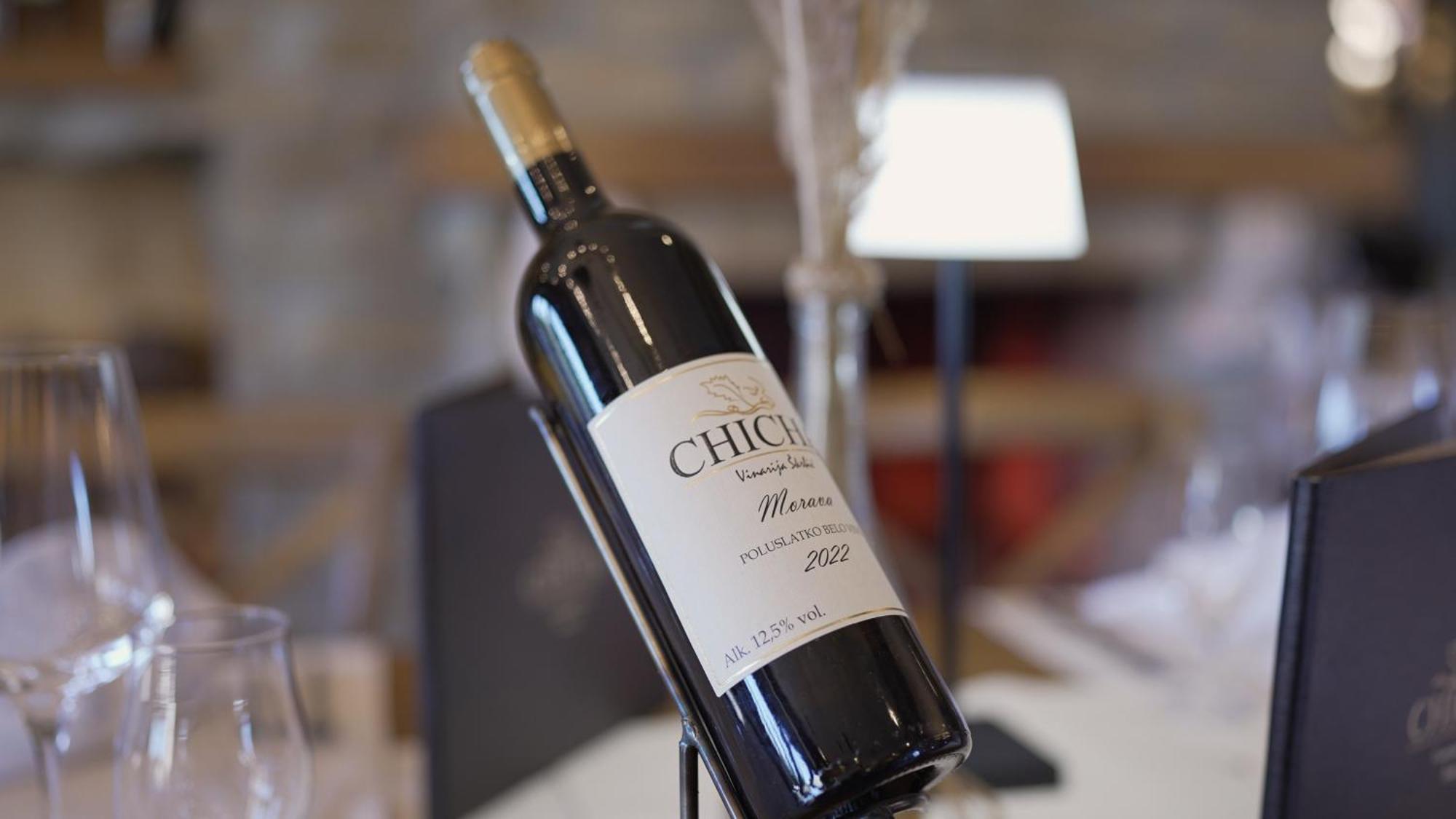 Garni Hotel Chicha - Winery Skrbic Belgrad Exteriör bild