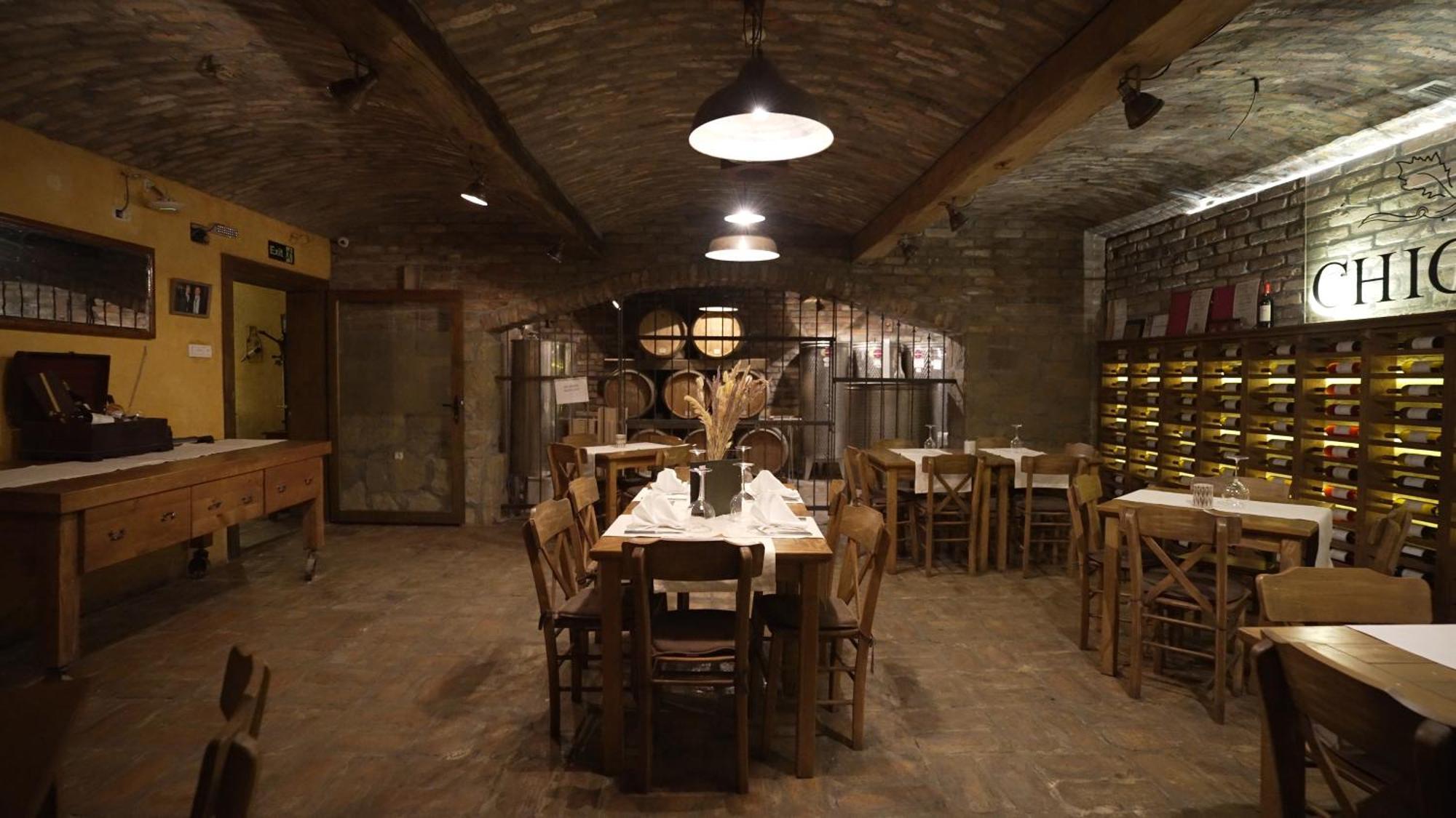 Garni Hotel Chicha - Winery Skrbic Belgrad Exteriör bild