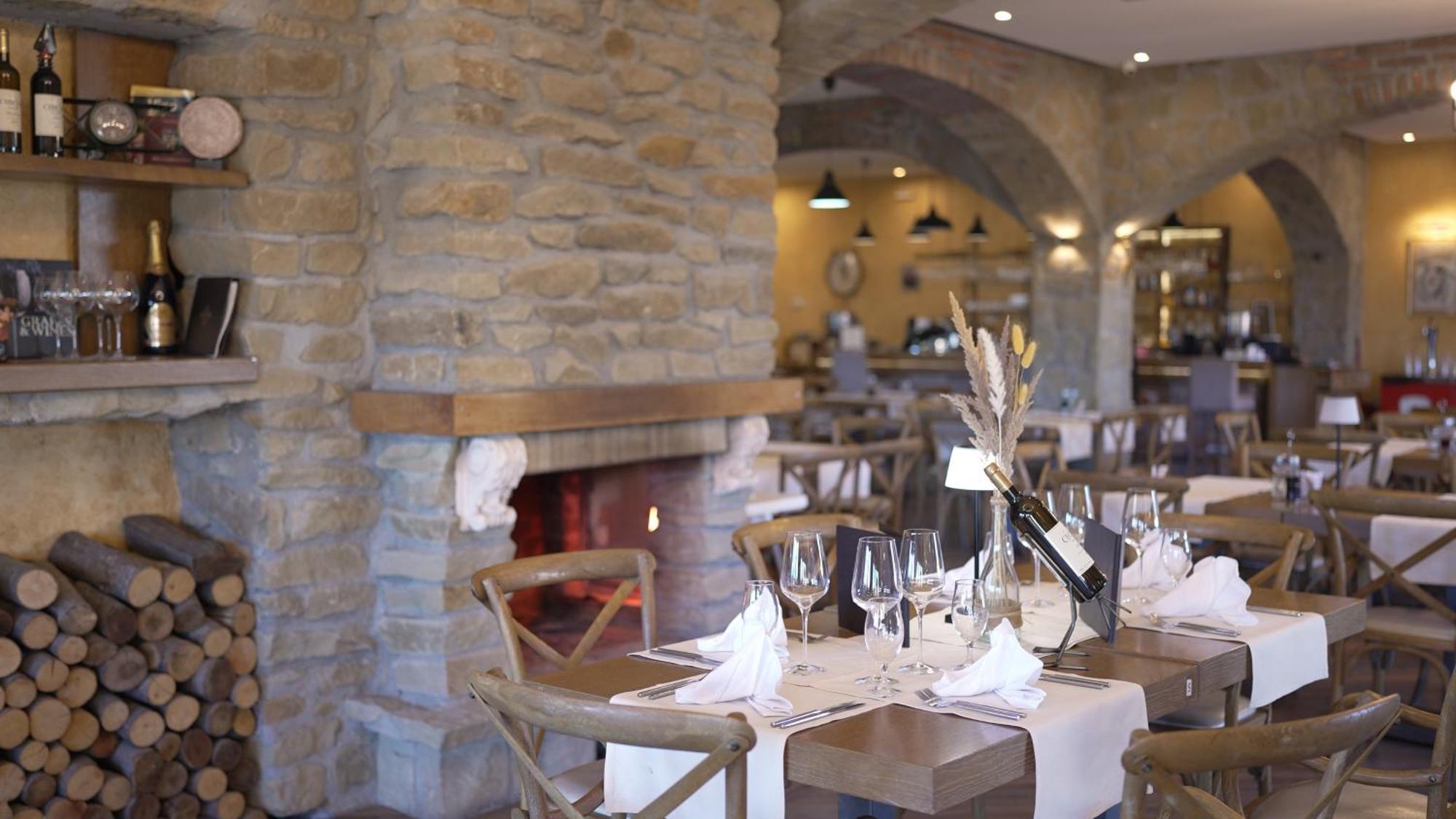 Garni Hotel Chicha - Winery Skrbic Belgrad Exteriör bild